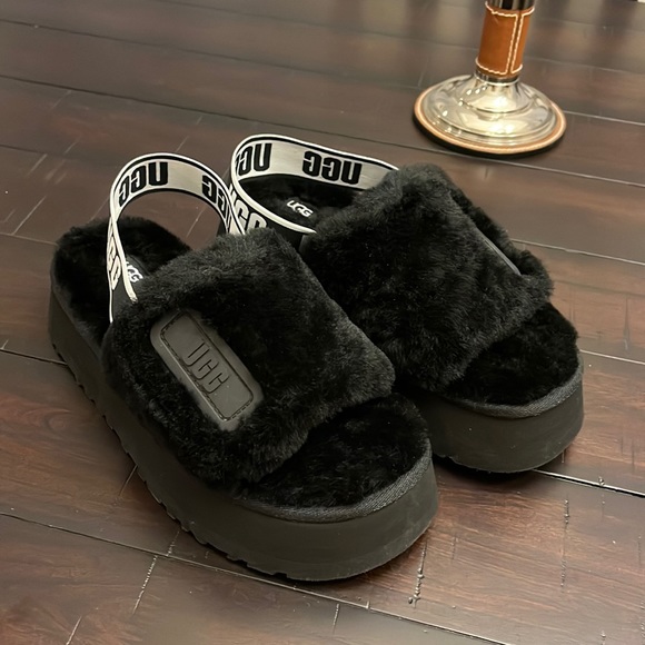 Ugg Australia Disco slides sandals shoes black new 1112258 Women’s size 7 - Picture 2 of 16